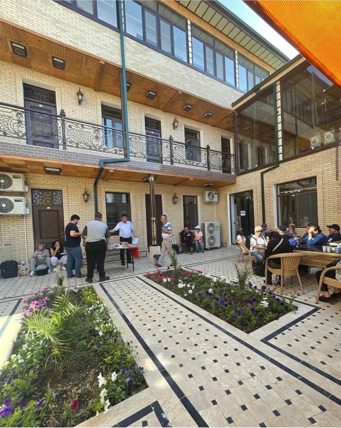 Vostok Hotel Buchara Exterior foto